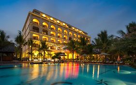 Sunny Beach Resort Phan Thiet 4*